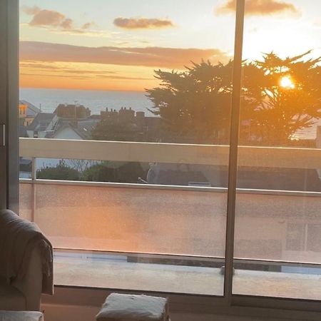 Appartement Vue Mer Proche Plage Et Centre Granville Extérieur photo